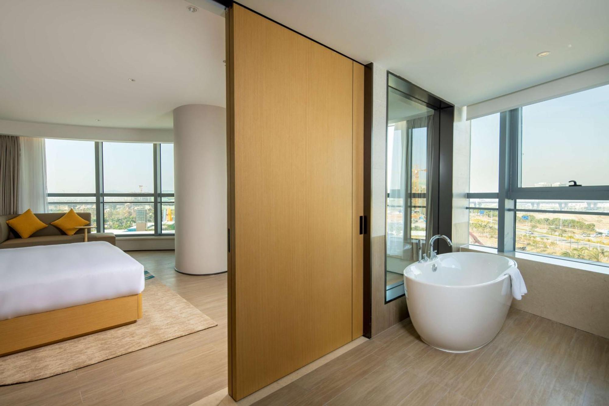 Hilton Garden Inn Zhuhai Hengqin Sumlodol Park Εξωτερικό φωτογραφία